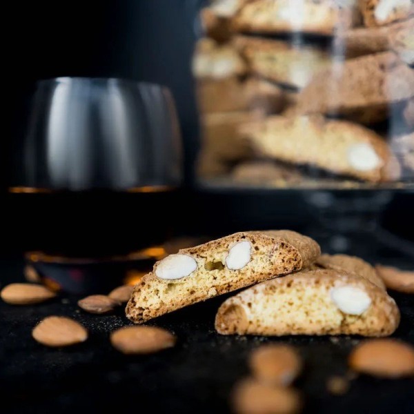Cantucci e Vin Santo