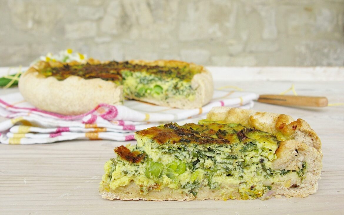 Torta salata con borragine &Co e farina di farro 